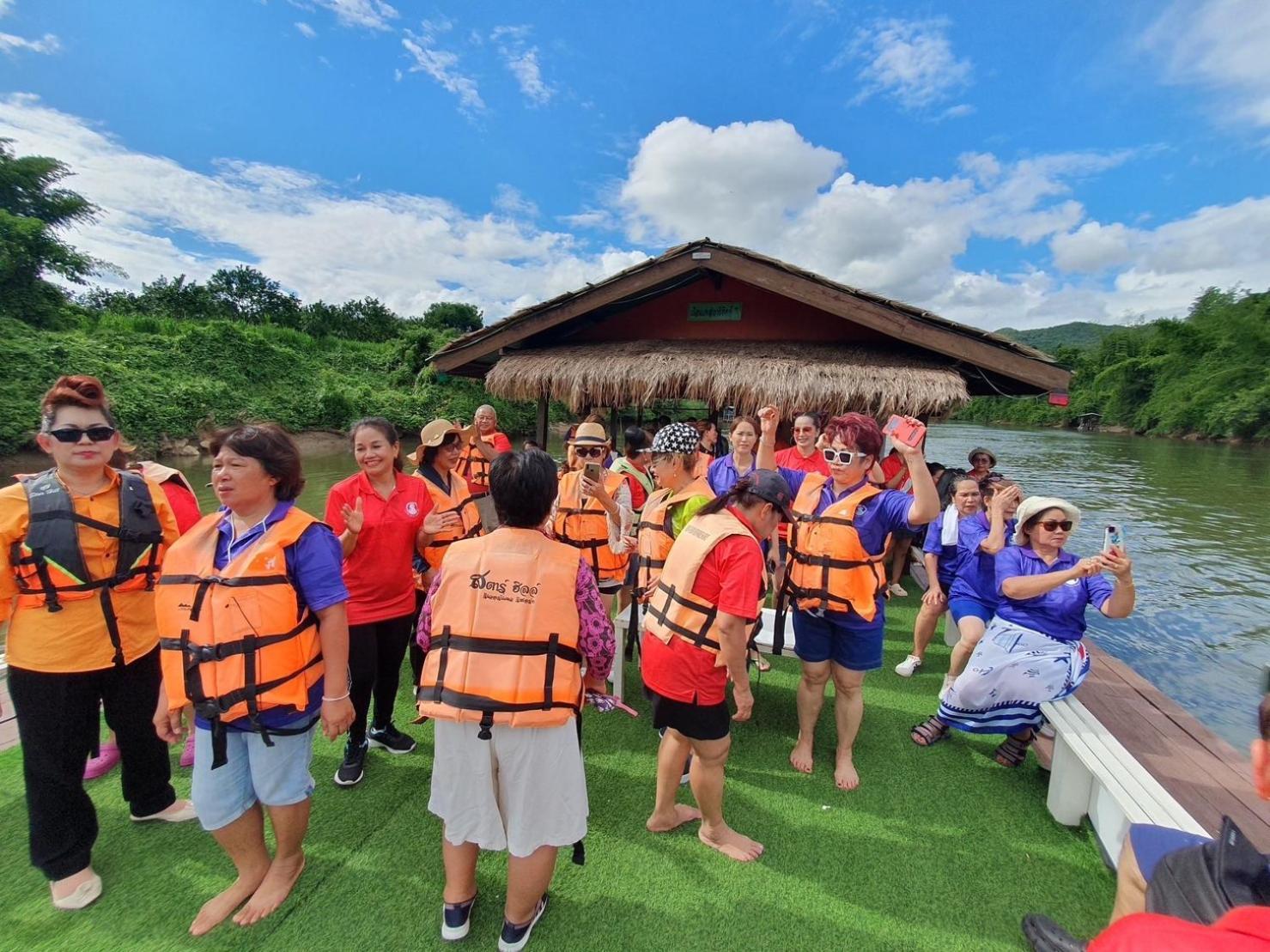 Star Hill River Kwai Resort Ban Kaeng Raboet Esterno foto